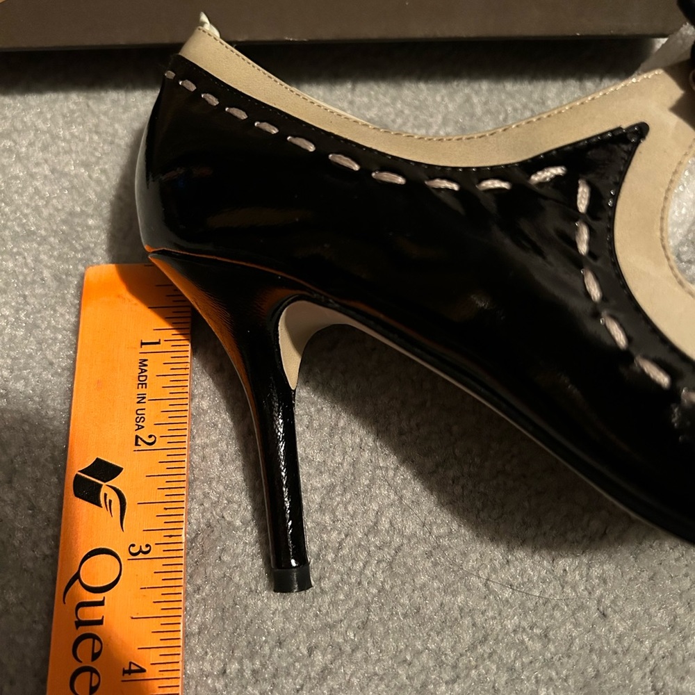 Gorgeous Shoes by Enzo Angiolini, Size 6M - Picture 6 of 11